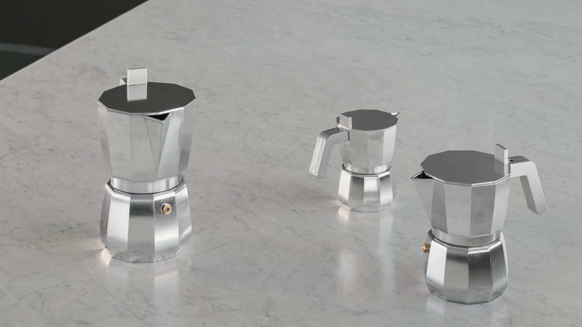 Design and Inquiry - Bialetti Moka Coffee Pot