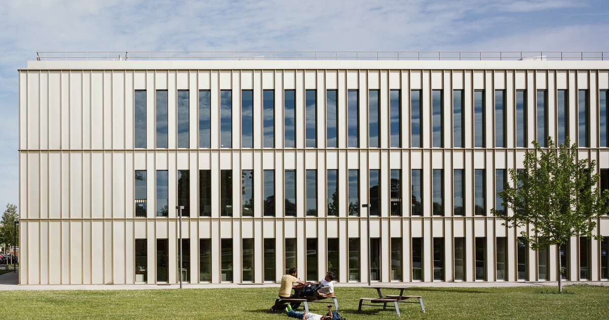 HEC Paris MBA Building • David Chipperfield Architects